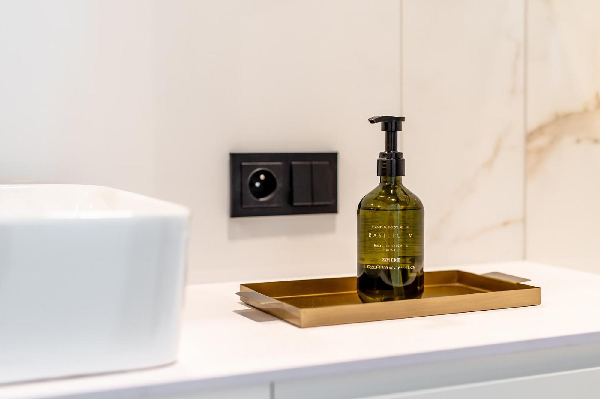 Super-Apartamenty Vip Jacuzzi III Πόζναν Εξωτερικό φωτογραφία