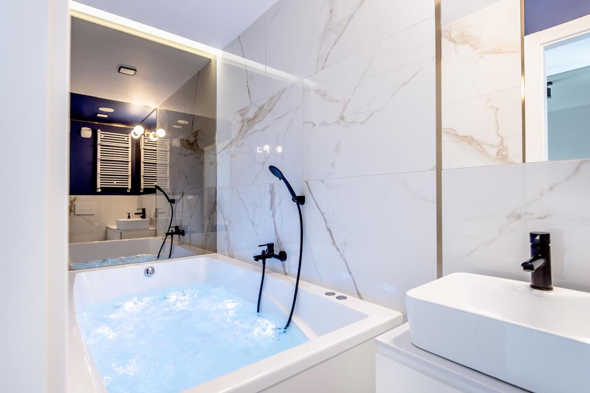 Super-Apartamenty Vip Jacuzzi III Πόζναν Εξωτερικό φωτογραφία